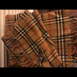 Authentic Burberry lambswool scarf